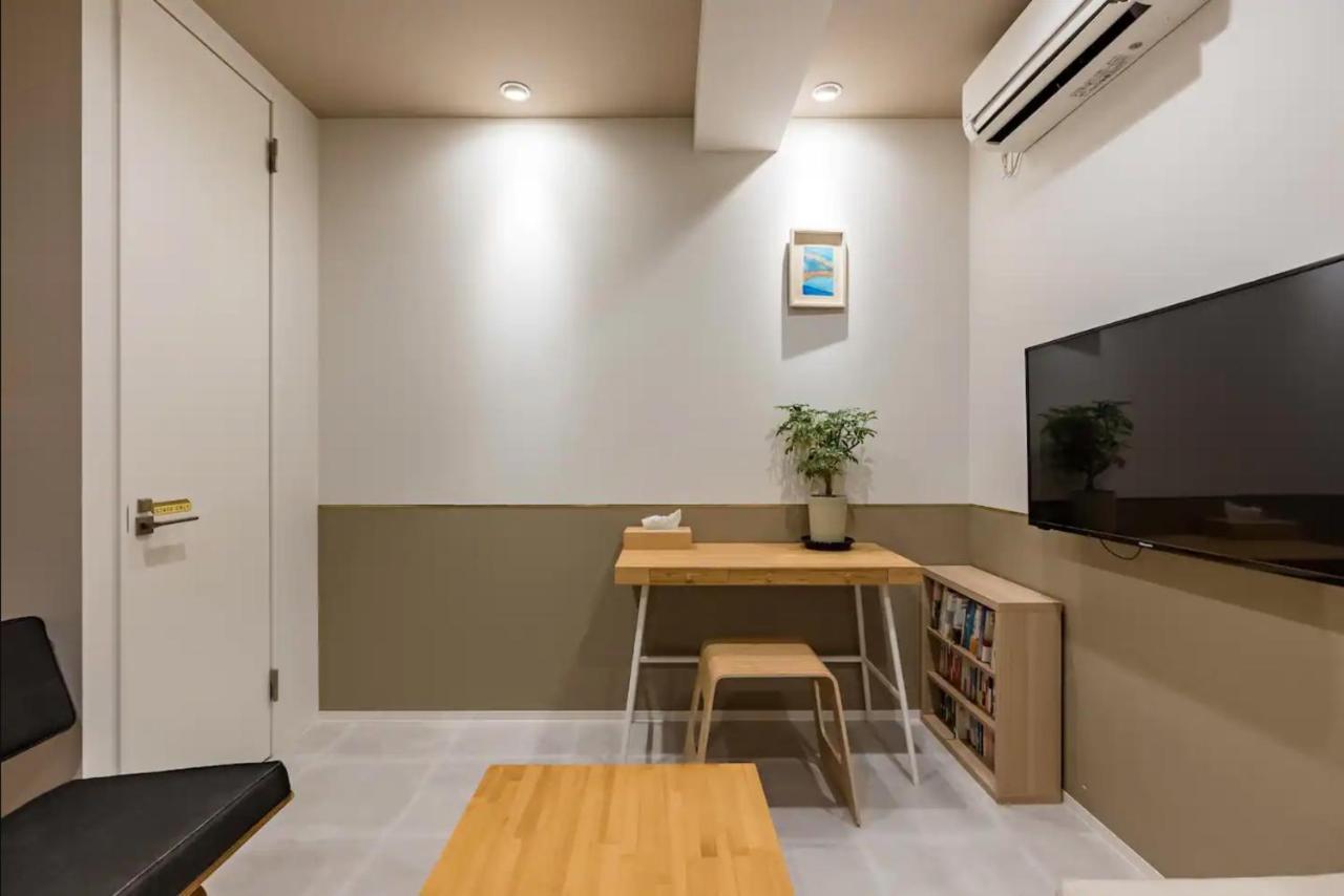 8B Hotel -Osaka Nishikujo Apartment- Eksteriør billede